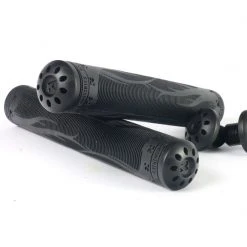 Root Industries R2 Grips - Black