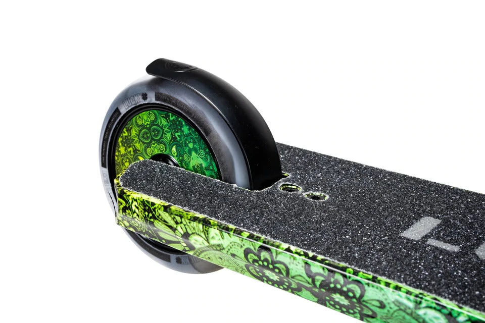 Lucky Scooters Lucky Prospect Complete Pro Scooter - Recoil Lucky Scooters Lucky Prospect Complete Pro Scooter - Recoil