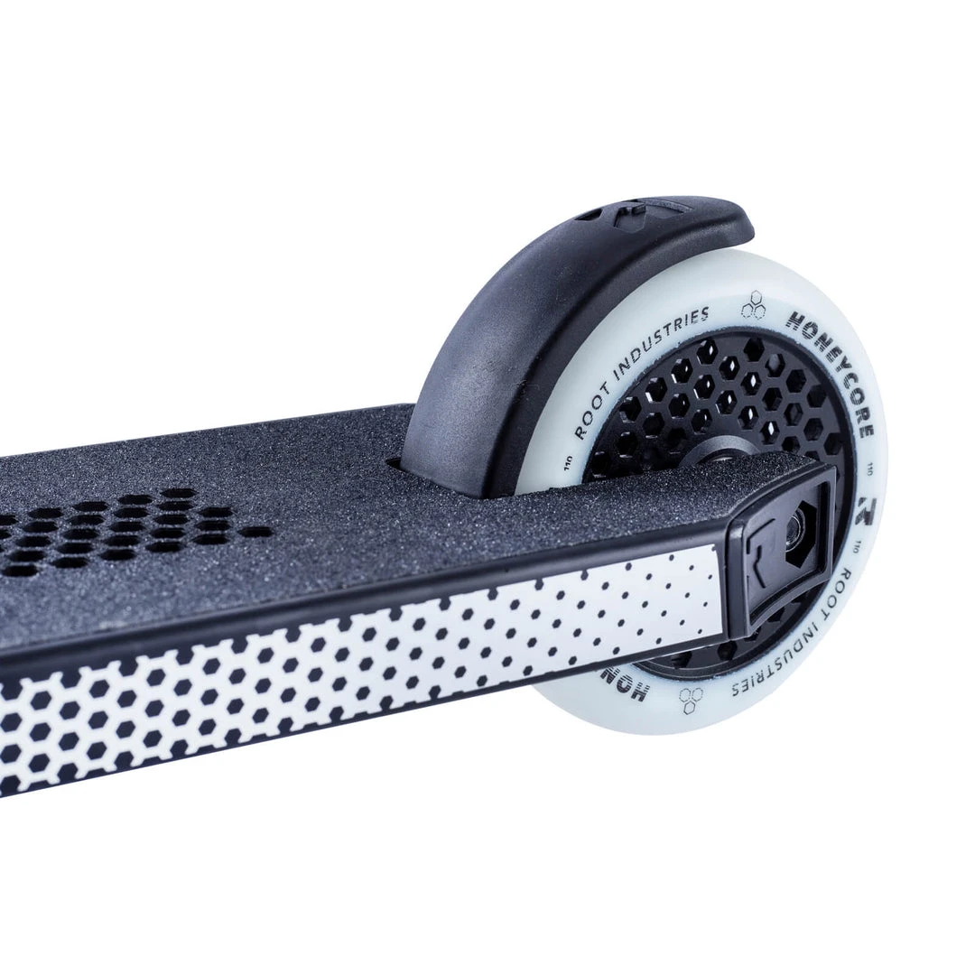 Complete Scooters Root Industries Invictus 2 Complete Scooter - White/Black Complete Scooters Root Industries Invictus 2 Complete Scooter - White/Black