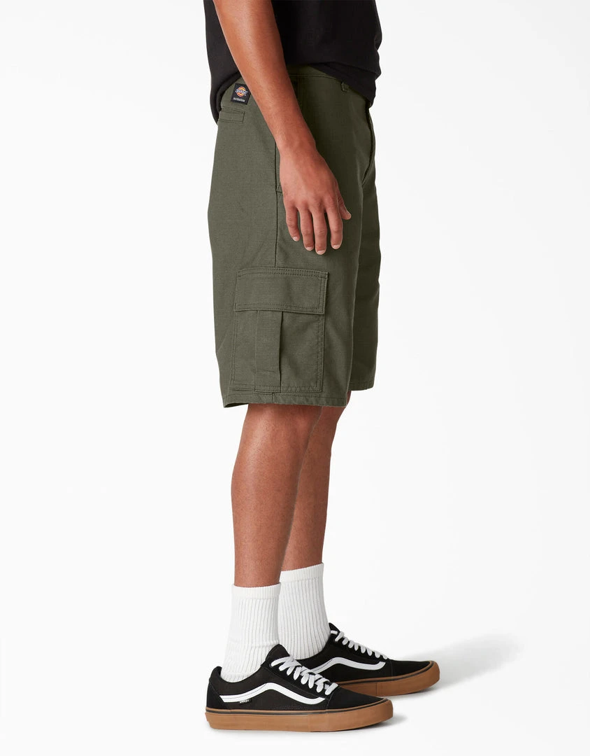 MEN Dickies Skateboarding Cargo Shorts - Moss Green (MS) MEN Dickies Skateboarding Cargo Shorts - Moss Green (MS)