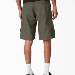 MEN Dickies Skateboarding Cargo Shorts - Moss Green (MS)
