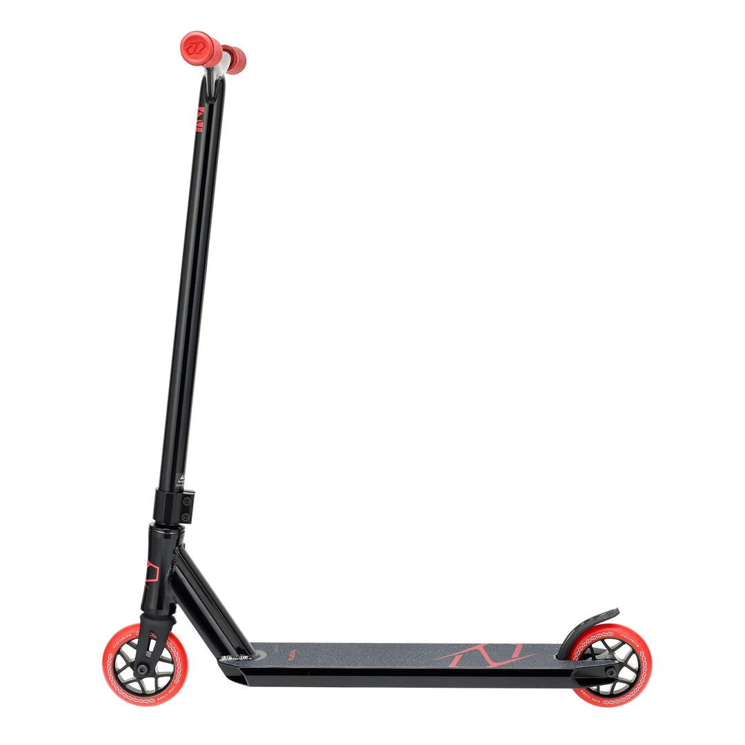 Complete Scooters Fuzion Z250 Complete Scooter - Black/Red Complete Scooters Fuzion Z250 Complete Scooter - Black/Red
