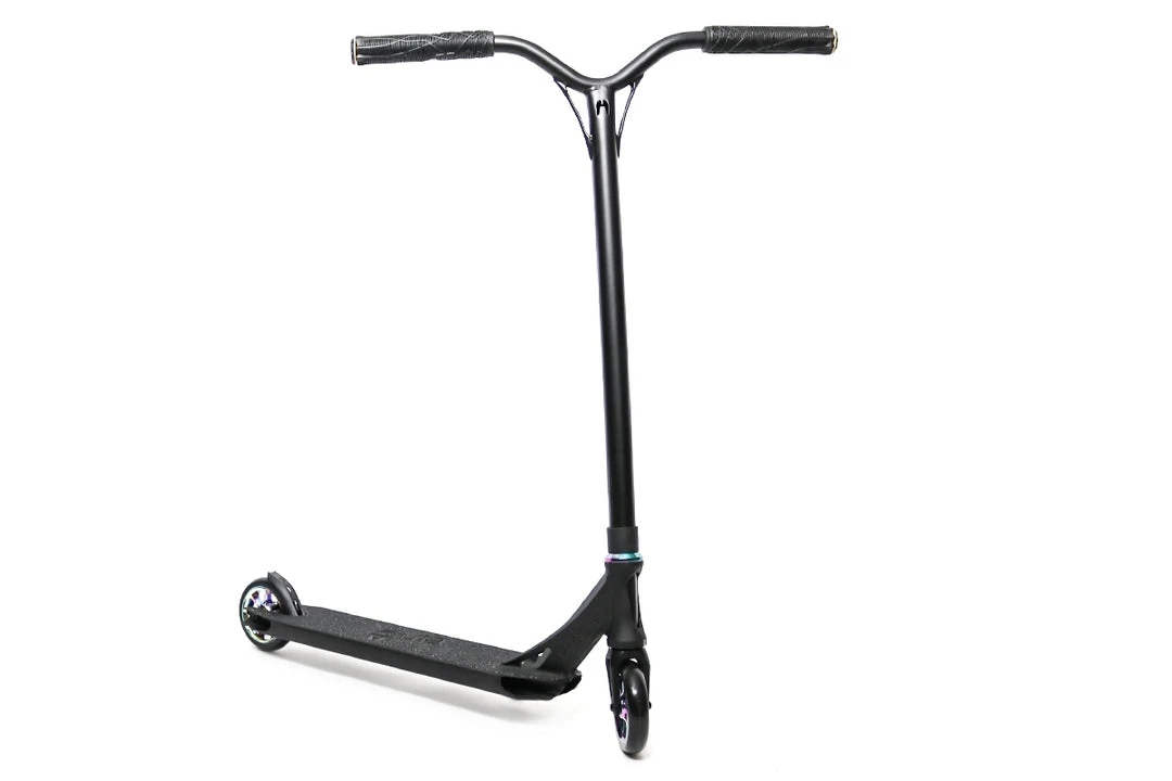 Ethic Artefact V2 Complete Scooter - NeoChrome 3 Ethic Artefact V2 Complete Scooter - NeoChrome