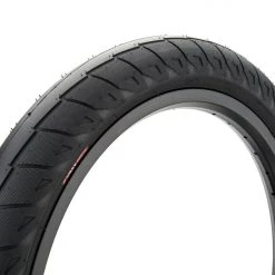 Cinema BMX Williams Tire 2.5" - Black Tires